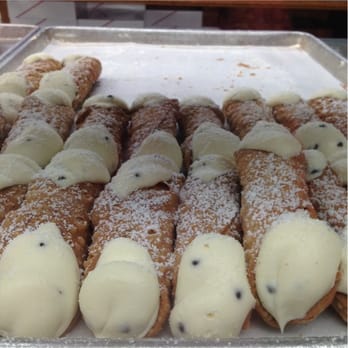 CakeChef Bakery - Fresh cannolis - Bakeries Near Me - Staten Island, New York CakeChef Bakery - Fresh cannolis - Bakeries Near Me - Staten Island, New York