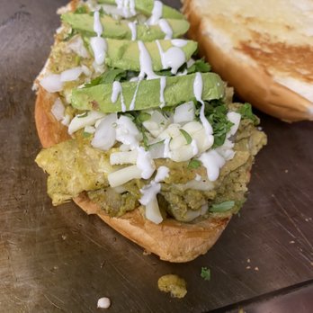 Ta-co. Mex - Torta de chilaquiles !!! - Food Trucks Near Me - Austin, Texas Ta-co. Mex - Torta de chilaquiles !!! - Food Trucks Near Me - Austin, Texas