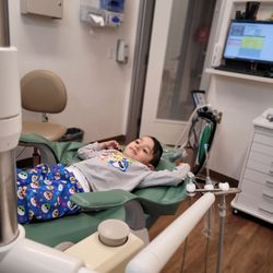 Santa Maria Pediatric Dental Group & Orthodontics - Kingston loving his dental experience