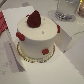 Hello Kitty Cafe - Strawberry cake - Cafes Near Me - Irvine, California Hello Kitty Cafe - Strawberry cake - Cafes Near Me - Irvine, California