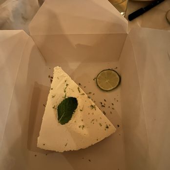El Gaucho - Bellevue - Key lime pie - Steakhouses Near Me - Bellevue, Washington
