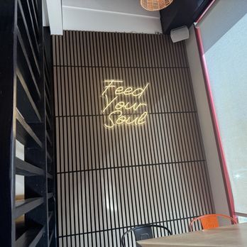 Bangkok Soul - Interior wall decoration - Seafood Near Me - Alhambra, California