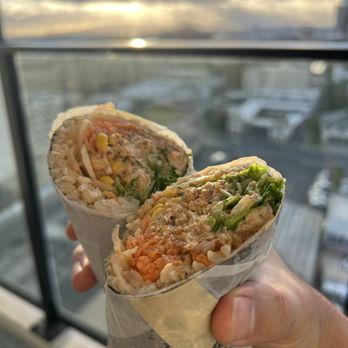 Up Roll Cafe - Honolulu - LAVA Chicken - Sushi Bars Near Me - Honolulu, Hawaii Up Roll Cafe - Honolulu - LAVA Chicken - Sushi Bars Near Me - Honolulu, Hawaii