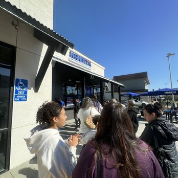 Handel's Ice Cream - Ice Cream & Frozen Yogurt Near Me - Oxnard, California