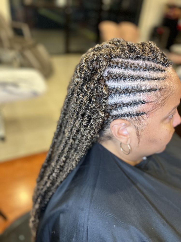 Hair By Tig Logo