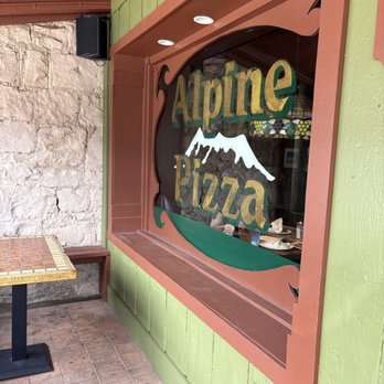 Alpine Pizza - Front of building - Pizza Near Me - Flagstaff, Arizona