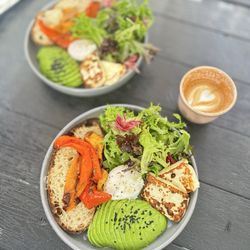 1 Oz Coffee - Grilled Halloumi Bowl