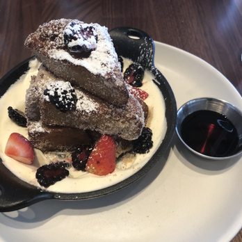 North Italia - Crispy Cinnamon French Toast - Italian Near Me - McLean, Virginia