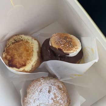 Beard Papa's - Crme Brulee Smores Cream Puff Original Cream Puff - Bakeries Near Me - Katy, Texas