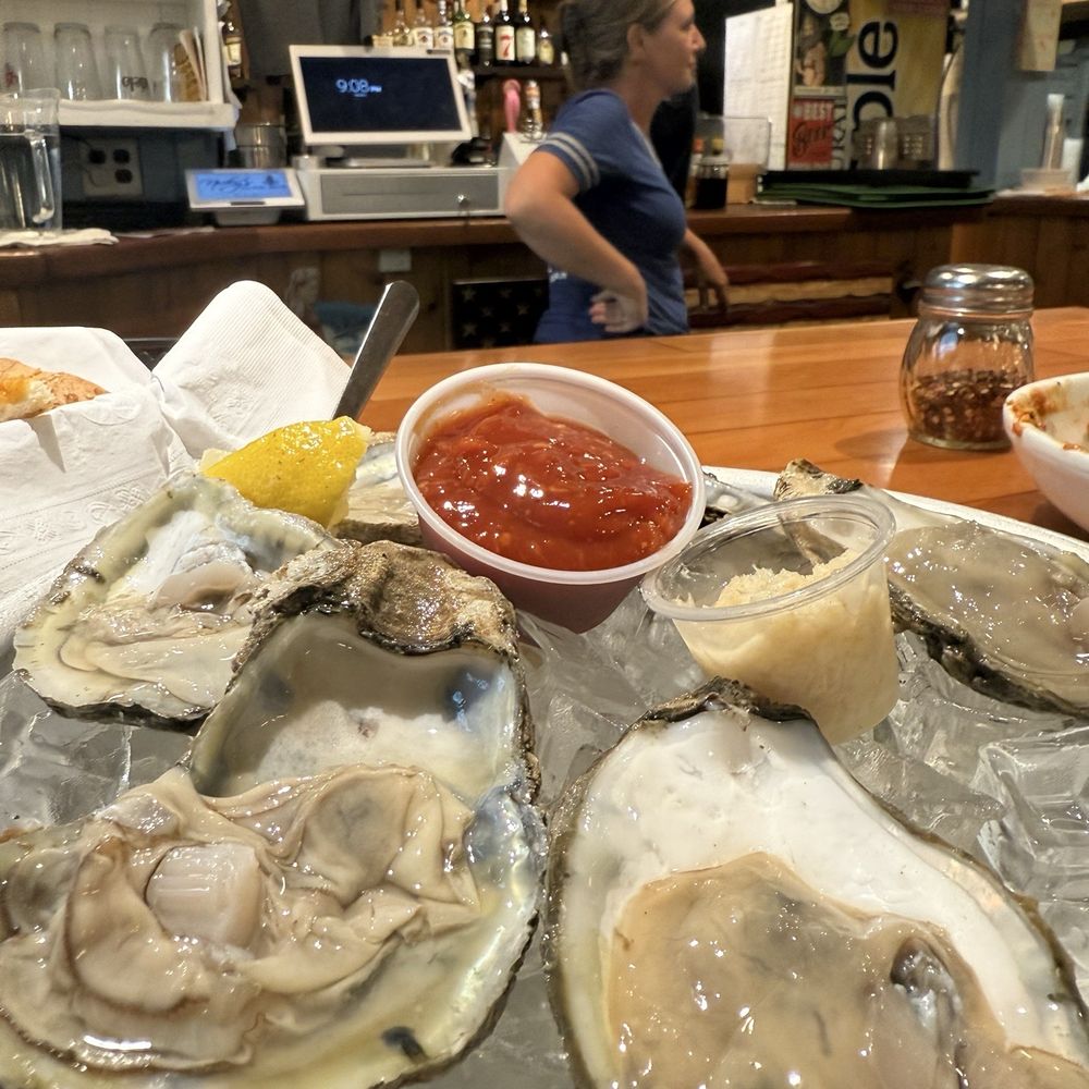 Nicky's Clam Bar - Blue points! - Seafood Near Me - Bay Shore, New York Nicky's Clam Bar - Blue points! - Seafood Near Me - Bay Shore, New York