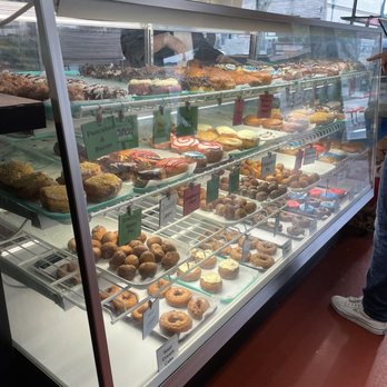 Julie Darling Donuts - Donut case - Donuts Near Me - Chattanooga, Tennessee