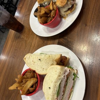 Chompie's - Delis Near Me - Scottsdale, Arizona Chompie's - Delis Near Me - Scottsdale, Arizona