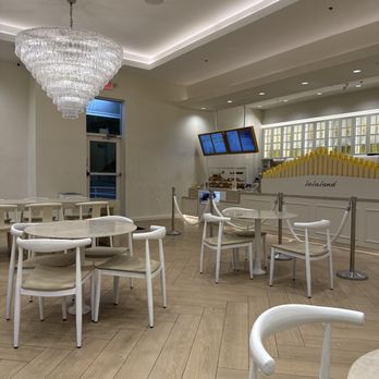 La La Land - Cafe area - Cafes Near Me - Southlake, Texas La La Land - Cafe area - Cafes Near Me - Southlake, Texas