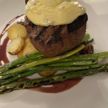 Belton Chalet - Steak with fingerling potatoes and asparagus - Hotels Near Me - West Glacier, Montana Belton Chalet - Steak with fingerling potatoes and asparagus - Hotels Near Me - West Glacier, Montana
