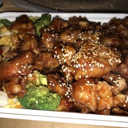 chicken and broccoli with sesame seeds chicken and broccoli with sesame seeds