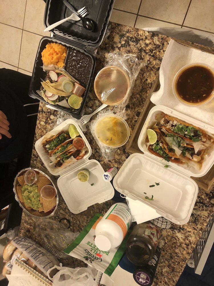 Food from El Paso Taco Grill