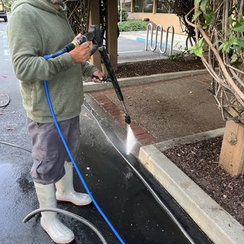 Poblano Power Wash - Get your concrete sidewalks and walls pressure washed - Pressure Washers Near Me Poblano Power Wash - Get your concrete sidewalks and walls pressure washed - Pressure Washers Near Me