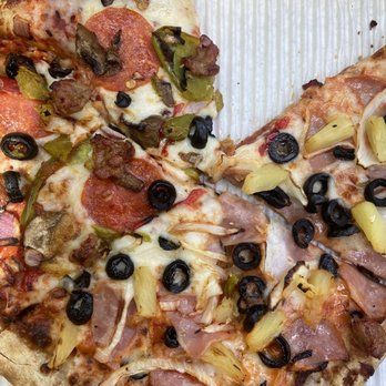 Upper Crust Pizza - Small whole wheat crust build, 1 slice eaten. 1/2 veggie pizza w/ sausage and pepperoni, 1/2 Hawaiian. This, salad, + Diet Coke = $40 - Pizza Near Me - Santa Fe, New Mexico