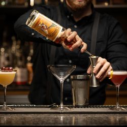 Inn at Laurel Point - Aura Cocktail Making