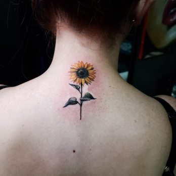 Beyond Kreations Tattoo - My mom was my Sunflower - Tattoo Near Me - Fullerton, California Beyond Kreations Tattoo - My mom was my Sunflower - Tattoo Near Me - Fullerton, California