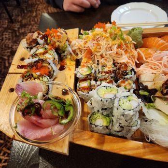 Yoshi Sushi - Sushi Bars Near Me - Martinsville, New Jersey Yoshi Sushi - Sushi Bars Near Me - Martinsville, New Jersey