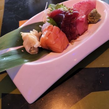 Sekisui Pacific Rim - 6 piece sashimi. Salmon, Tuna, Yellowtail - Sushi Bars Near Me - Memphis, Tennessee