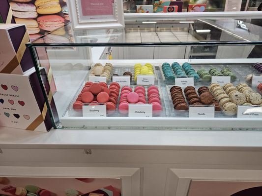 Woops! Macarons & Gifts (Port Authority NYC) by null