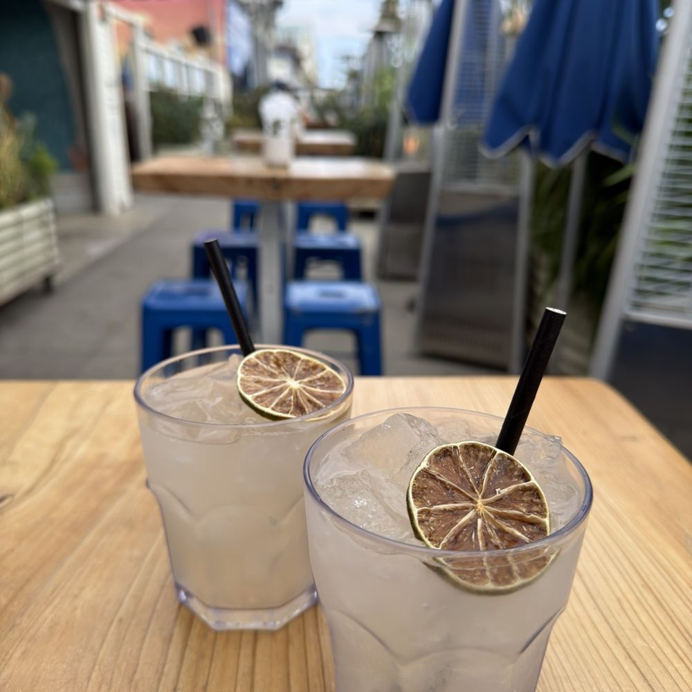 The Waterfront Venice - BOGO Margaritas during Happy Hour - Beer Gardens Near Me - Venice, California The Waterfront Venice - BOGO Margaritas during Happy Hour - Beer Gardens Near Me - Venice, California