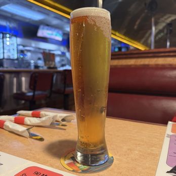 Studio Diner - Modelo - American Near Me - San Diego, California