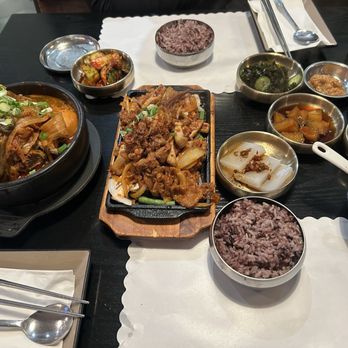 Jangtuh Bossam - Korean Near Me - Los Angeles, California Jangtuh Bossam - Korean Near Me - Los Angeles, California