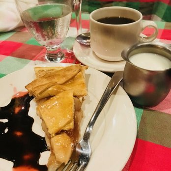 Café de Paris - Pie - Italian Near Me - Quebec City, Quebec Café de Paris - Pie - Italian Near Me - Quebec City, Quebec