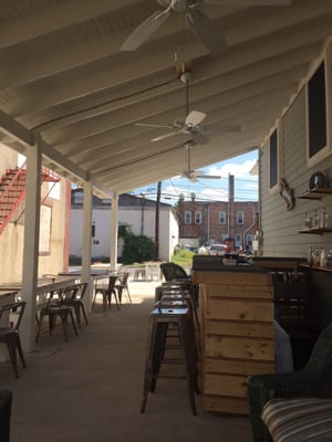 Do Good Spirits by null