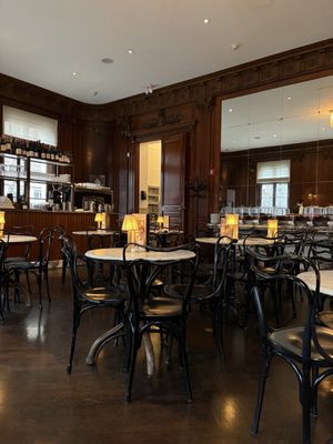 Café Sabarsky by null