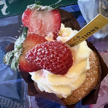 Confections Bakery & Cafe - Bakeries Near Me - Duluth, Georgia