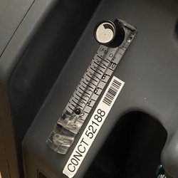 Kensington Gardens Rehab and Nursing Center - Wrong oxygen setting with a machine that didn't appear to work properly
