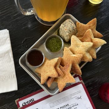 Star Pizza - Erik's Fancy Truffle - Pizza Near Me - Houston, Texas