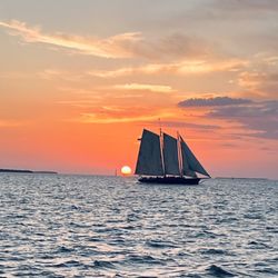 Schooner Jolly II Rover