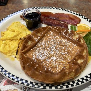 Black Bear Diner Elk Grove - Diners Near Me - Elk Grove, California Black Bear Diner Elk Grove - Diners Near Me - Elk Grove, California