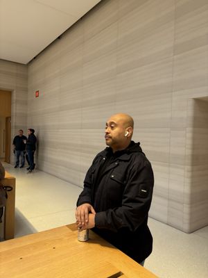 Apple Fifth Avenue by null