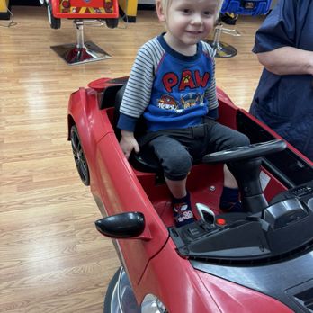 Snips & Clips 4 Kids - Kids Hair Salons Near Me - Las Vegas, Nevada Snips & Clips 4 Kids - Kids Hair Salons Near Me - Las Vegas, Nevada