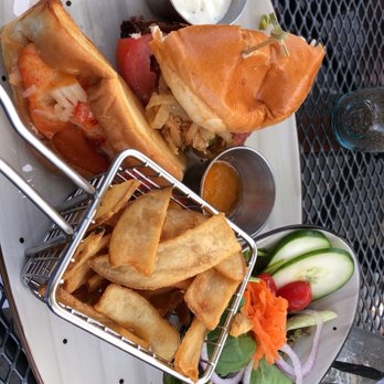 Bonfire Grille - New American Near Me - Milford, Connecticut