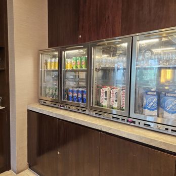Manila Marriott Hotel - Lounge - Hotels Near Me - Manila, NCR Manila Marriott Hotel - Lounge - Hotels Near Me - Manila, NCR