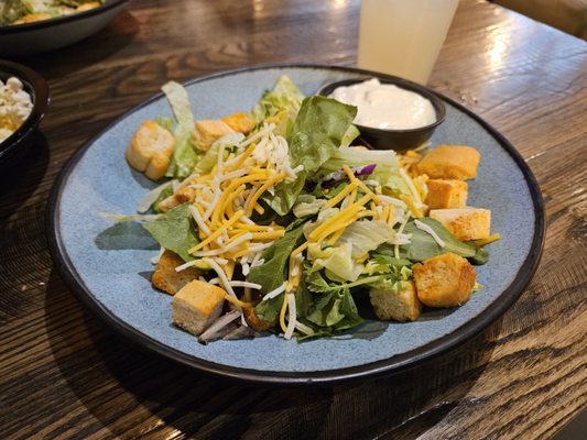 WINGERS Restaurant & Alehouse by null