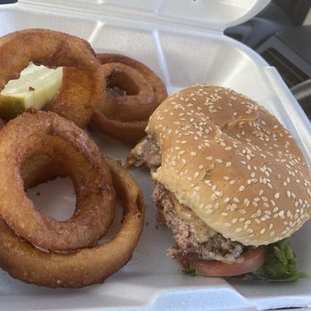 Moo Moo's Burger Barn - Classic Moo Burger - Burgers Near Me - Rocklin, California Moo Moo's Burger Barn - Classic Moo Burger - Burgers Near Me - Rocklin, California