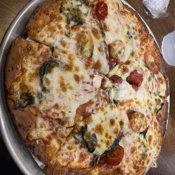 Sabinos Pizza Pub - Gluten free cauliflower crust pizza - Sports Bars Near Me - Leander, Texas Sabinos Pizza Pub - Gluten free cauliflower crust pizza - Sports Bars Near Me - Leander, Texas