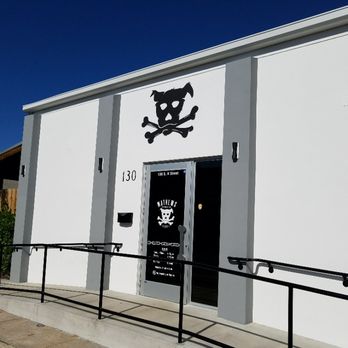 Mathews Brewing - Obligatory entrance shot - Breweries Near Me - Lake Worth, Florida