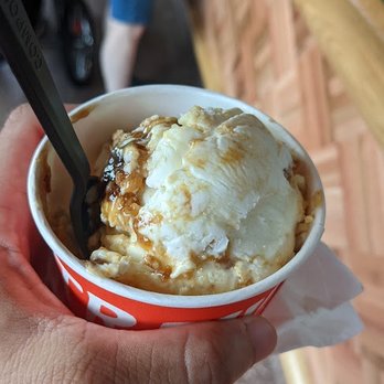Salt & Straw - Ice Cream & Frozen Yogurt Near Me - Orlando, Florida Salt & Straw - Ice Cream & Frozen Yogurt Near Me - Orlando, Florida