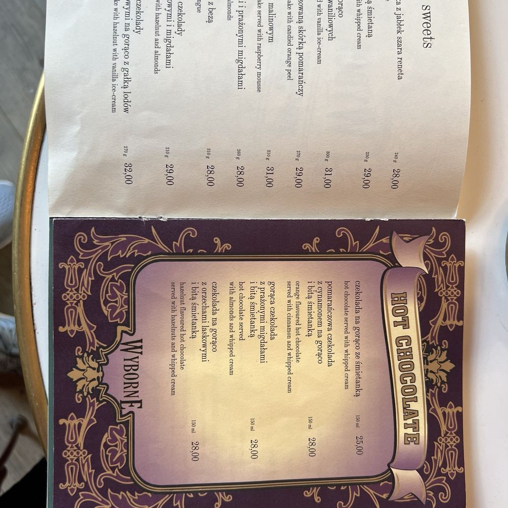 Camelot Cafe - Menu - Cafes Near Me - Kraków, Massachusetts