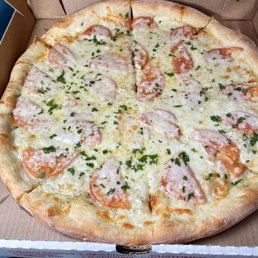 Pietros pizza before being scarfed.