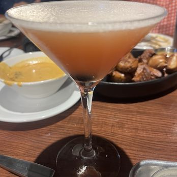 Bar Louie - Winter Park - Beach Bum martini - Bars Near Me - Winter Park, Florida